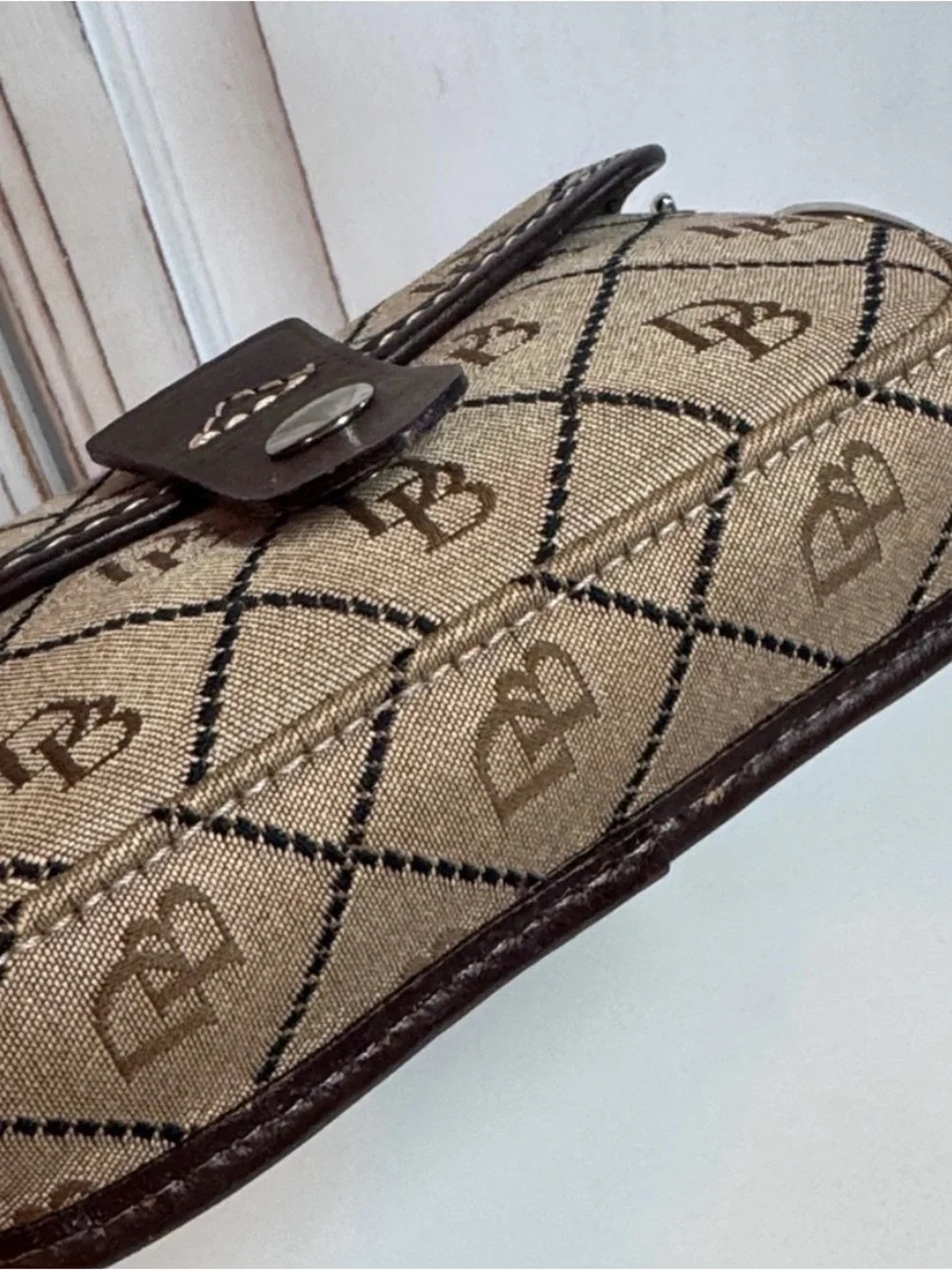 *15% OFF-1 DAY ONLY !* VINTAGE! Dooney & Bourke Monogram Wristlet Duck Charm